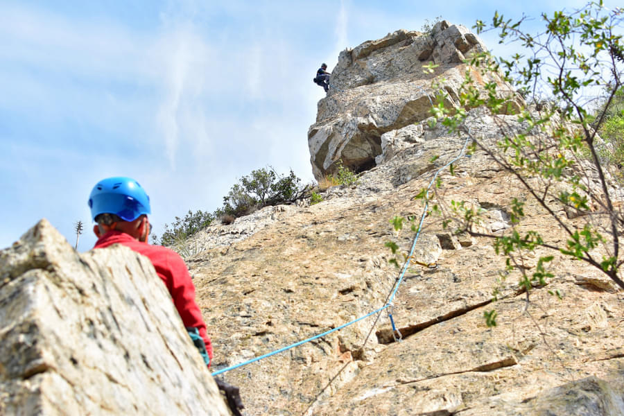 Rock Climbing In Jibhi Image