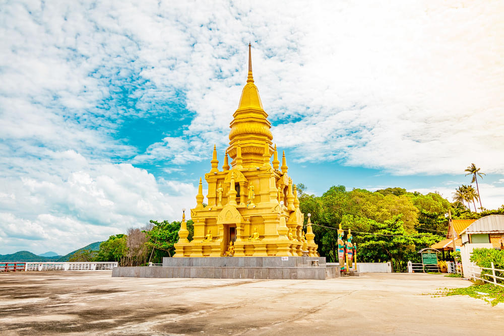 Laem Sor Pagoda Overview