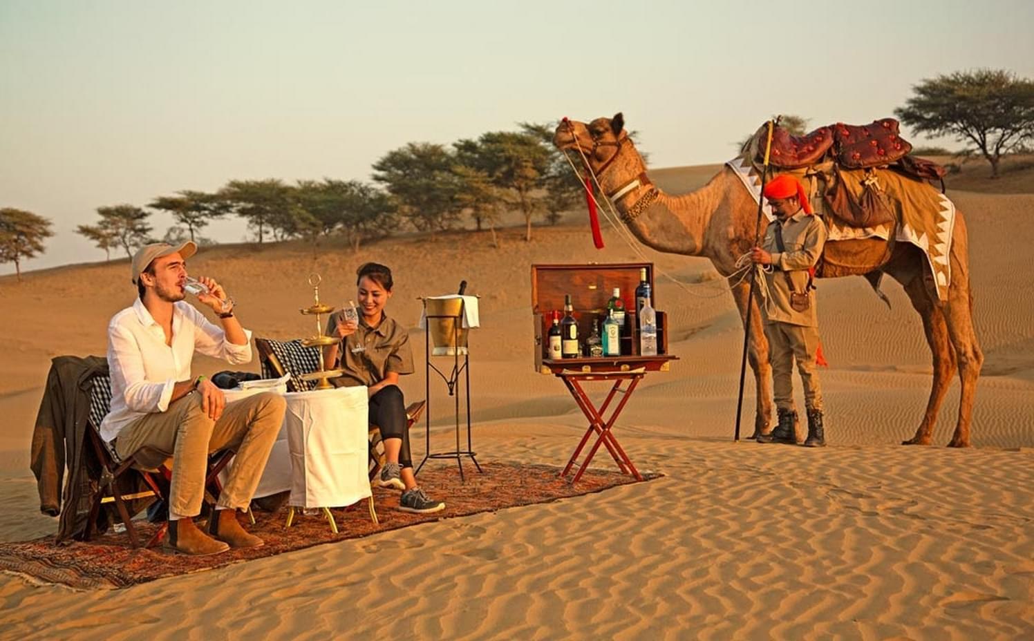 Visit Jaisalmer and enjoy Camel Safari with Dance & Music with your loved ones