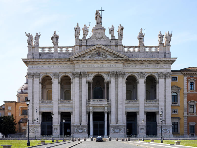 Places To Visit Near Colosseum | Basilica di San Giovanni In Laterano