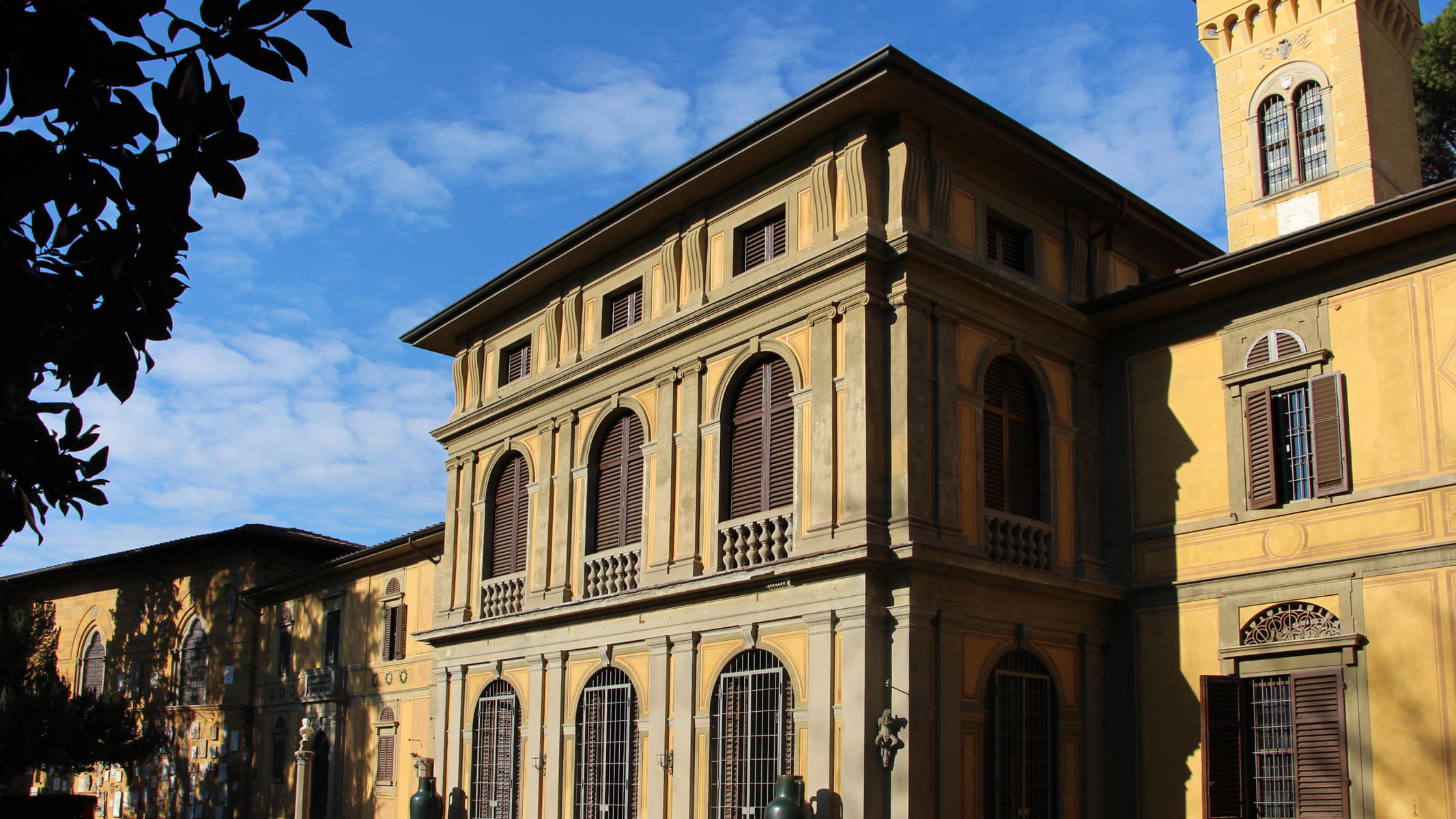Marvel at the architecture of the museum which is in nineteenth-century style by architect Giuseppe Poggi.