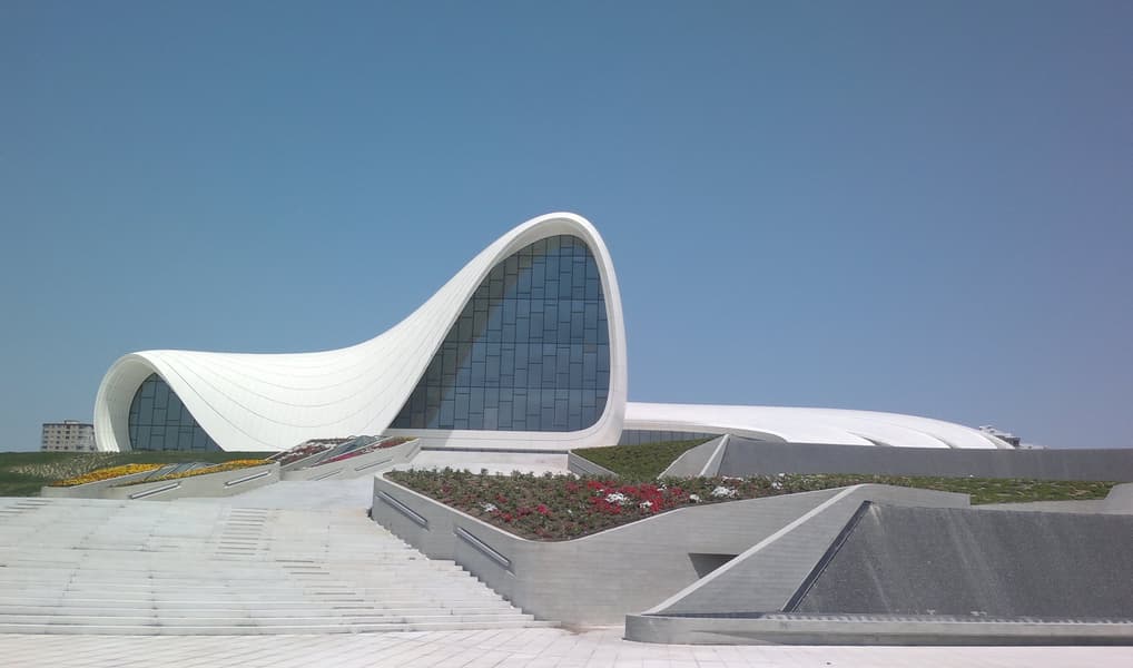 Baku City Sightseeing Tour Image