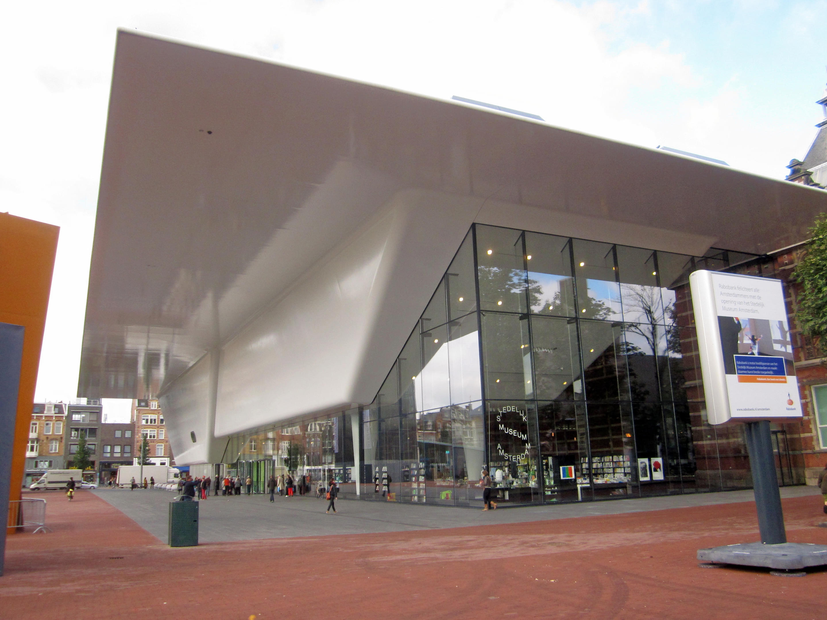 Stadelijk Museum Of Modern Art Overview