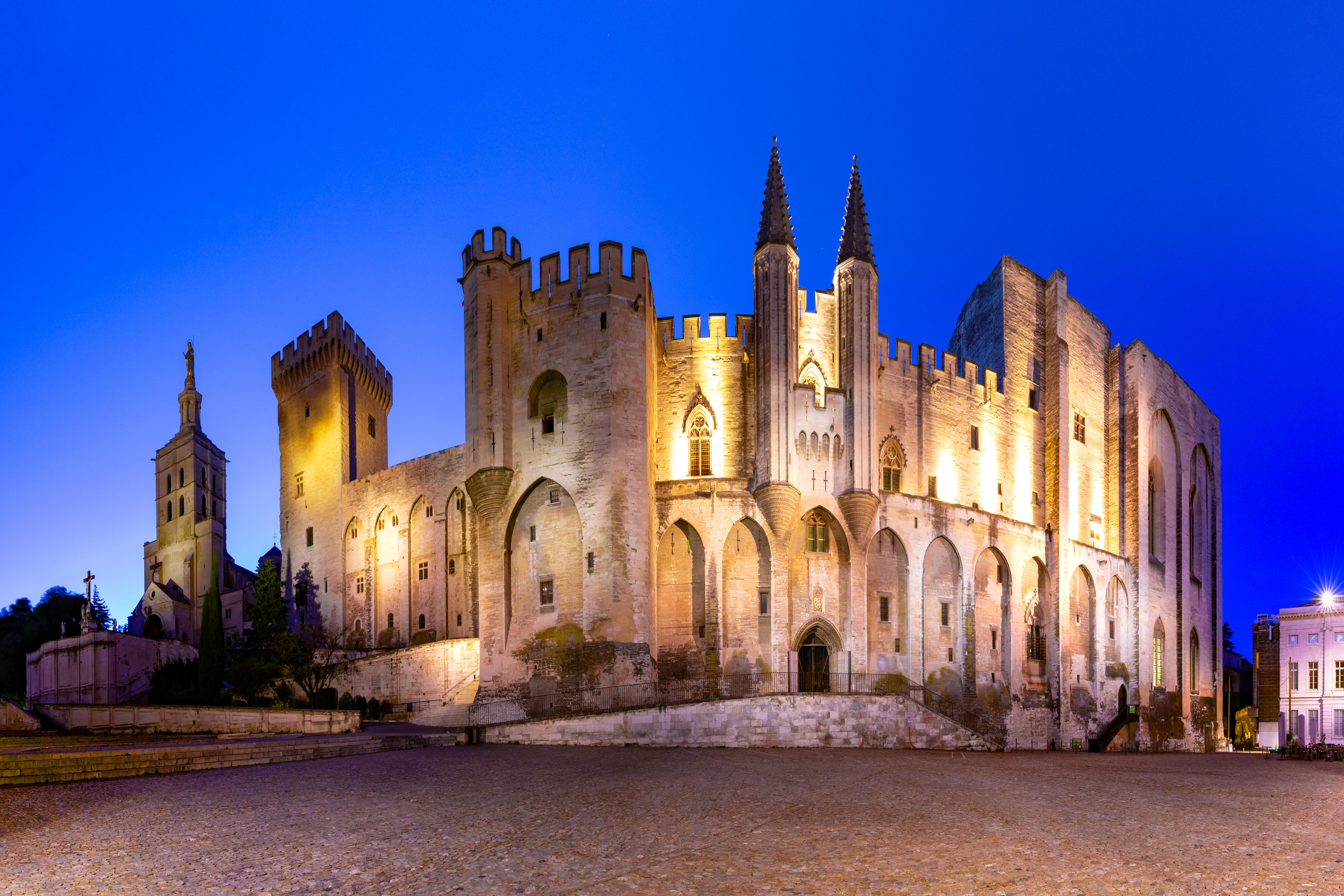  Palais des Papes