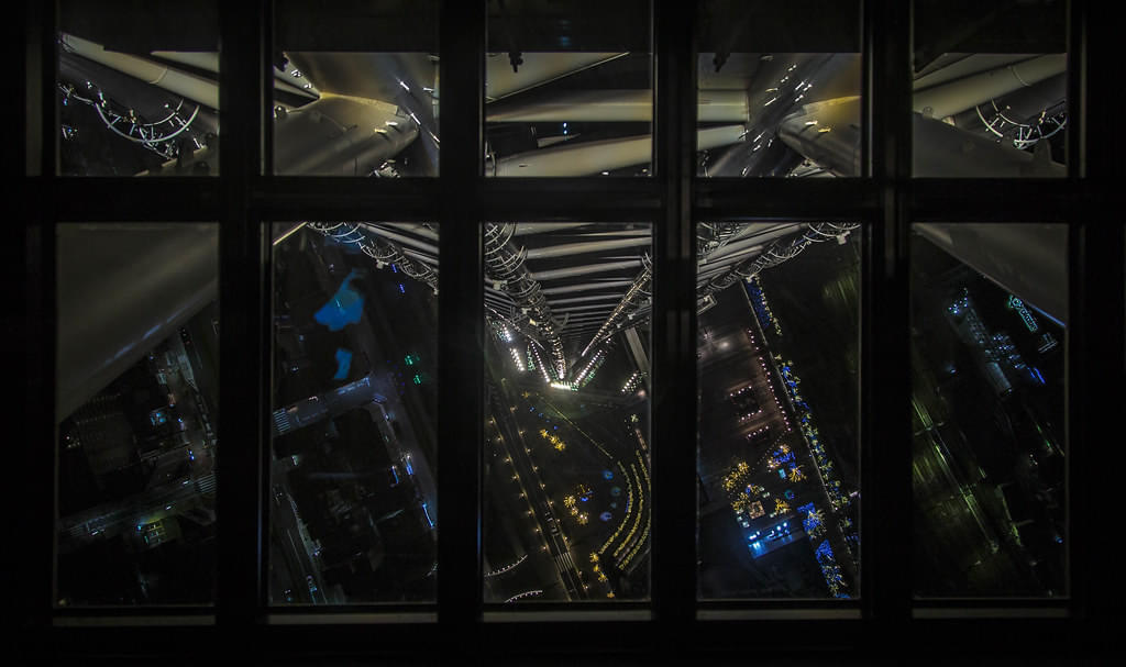 Walk on the Glass Floor at 340m