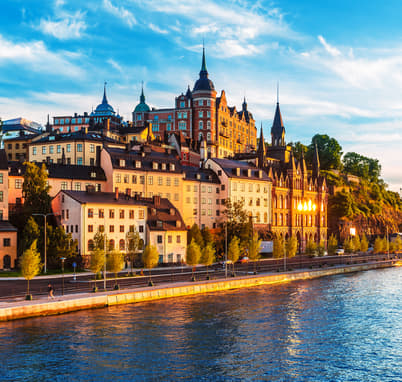 Northern Lights In Sweden With Husky Safari