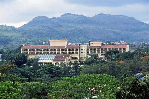 Fariyas Resort, Lonavala Book Now Flat 36% Off