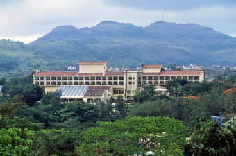 Enjoy your stay in the lap of nature