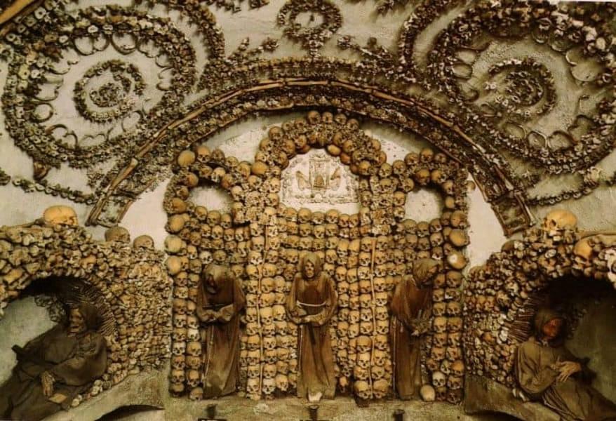 Capuchin Crypt Three Skeleton.jpg