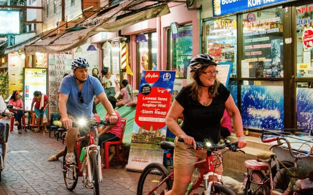 Bangkok Night Bike Tour Image