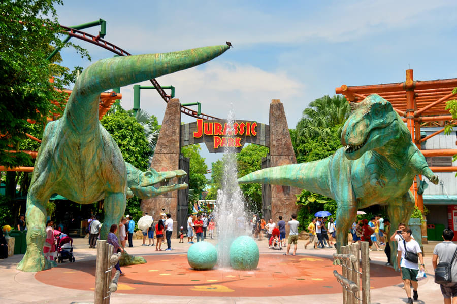 Universal Studios and SEA Aquarium Singapore Combo Tickets Image