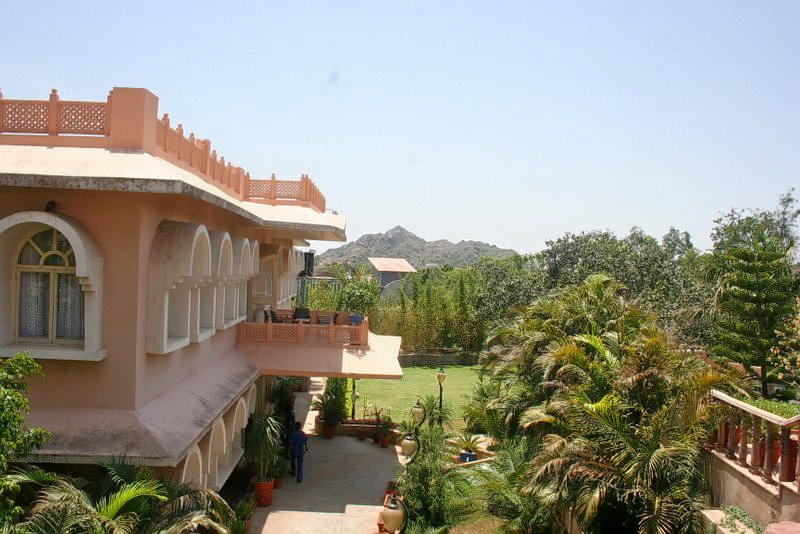 Palanpur Palace, Mount Abu Image