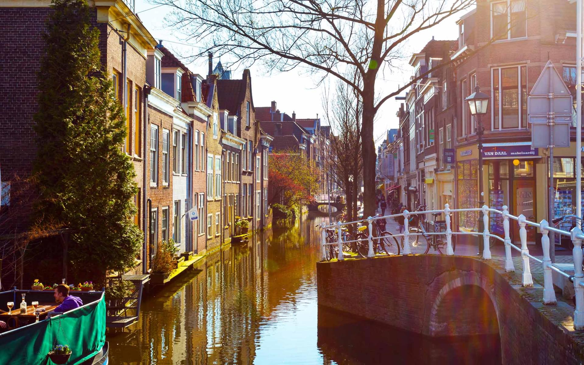 Serene your soul around the waterbodies of the old Dutch city