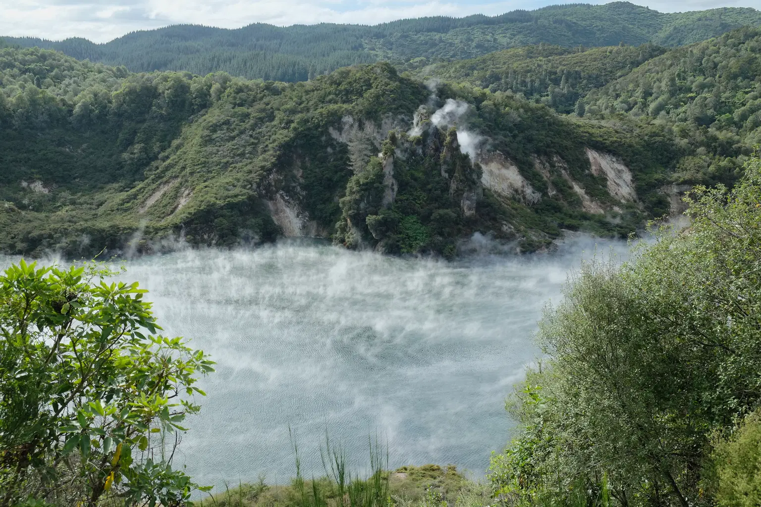 Explore Frying Pan Lake