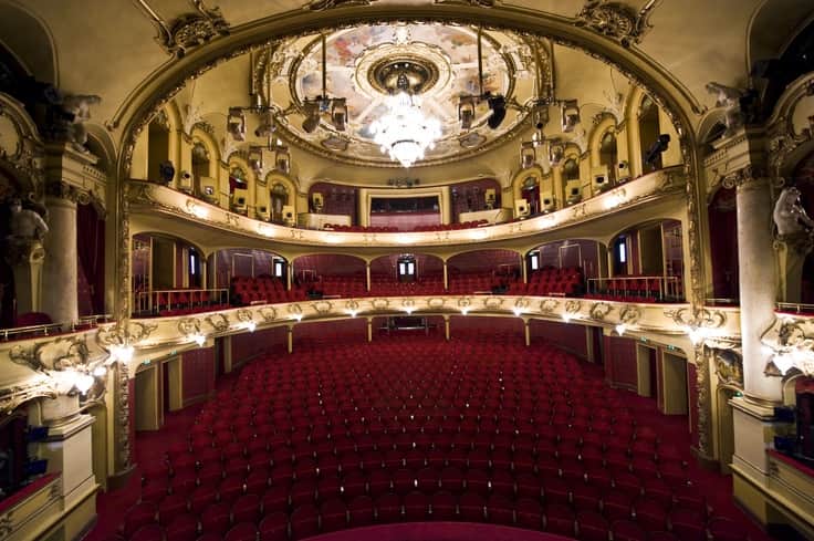 Explore the Stunning Stages