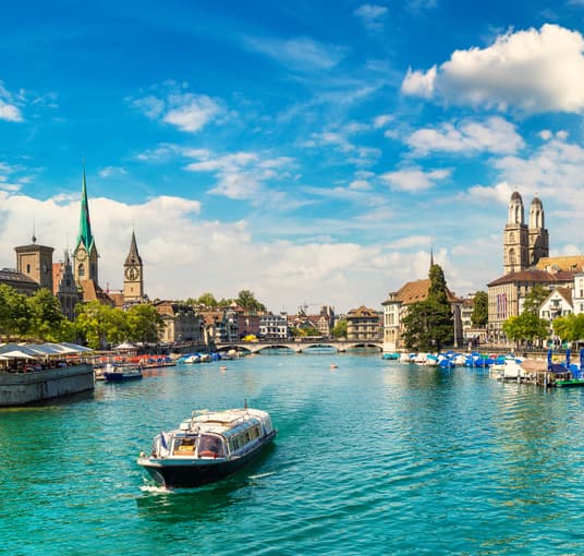 Cruise on Lake Zurich