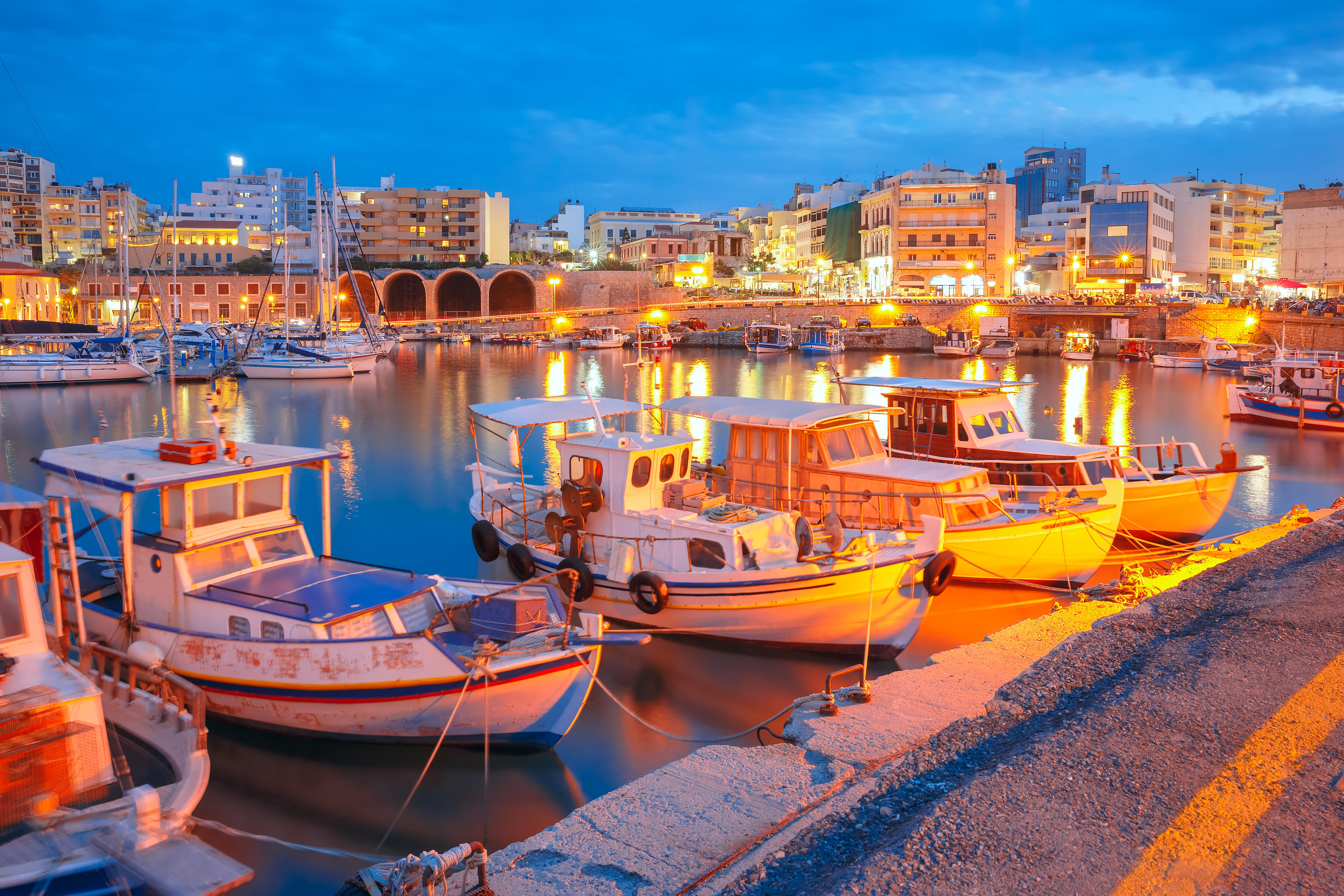 Heraklion Tour Packages | Upto 40% Off