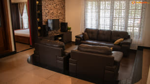 B5bwc7uq8kva3byeq1591qz55qli 10 %20whitehouse