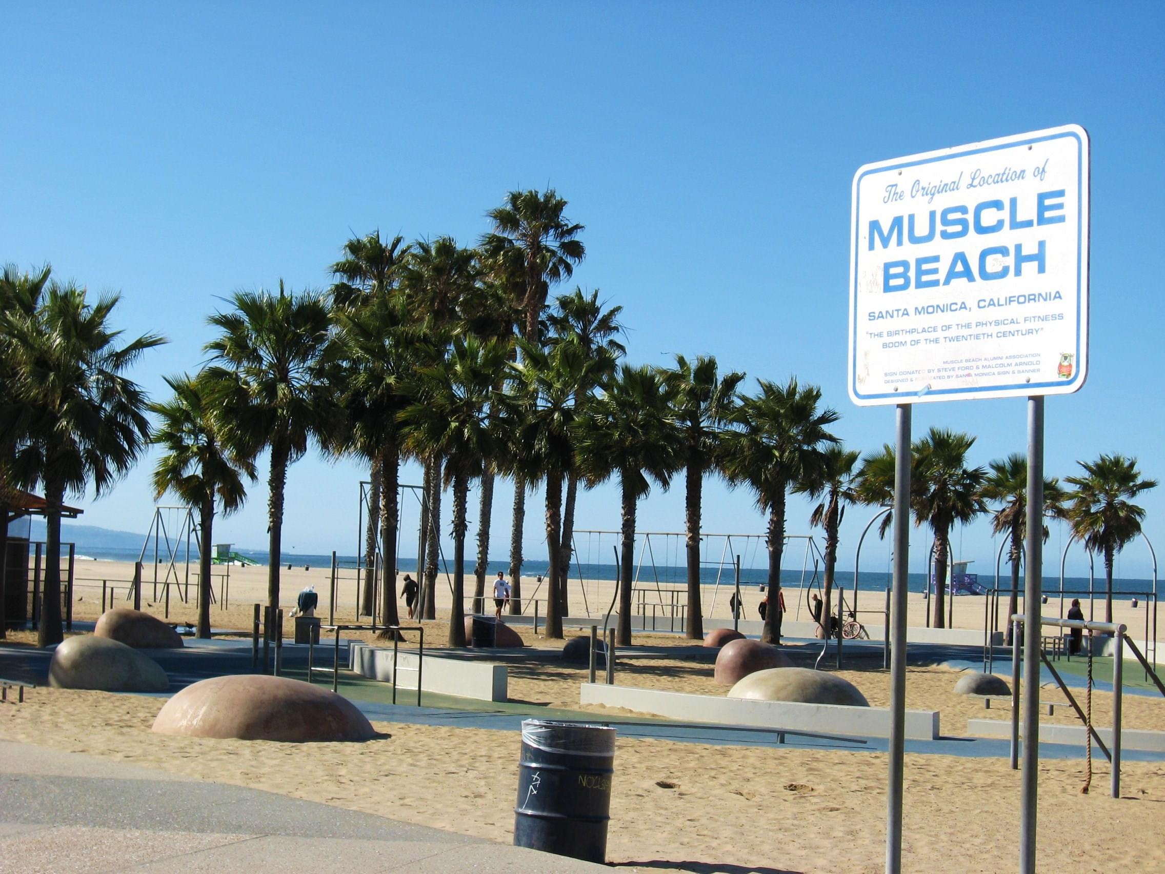 Original Muscle Beach Santa Monica Overview