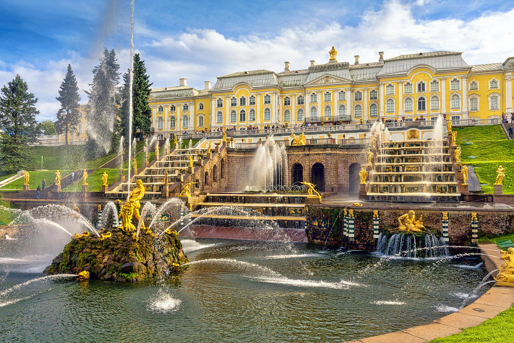 Peterhof Overview