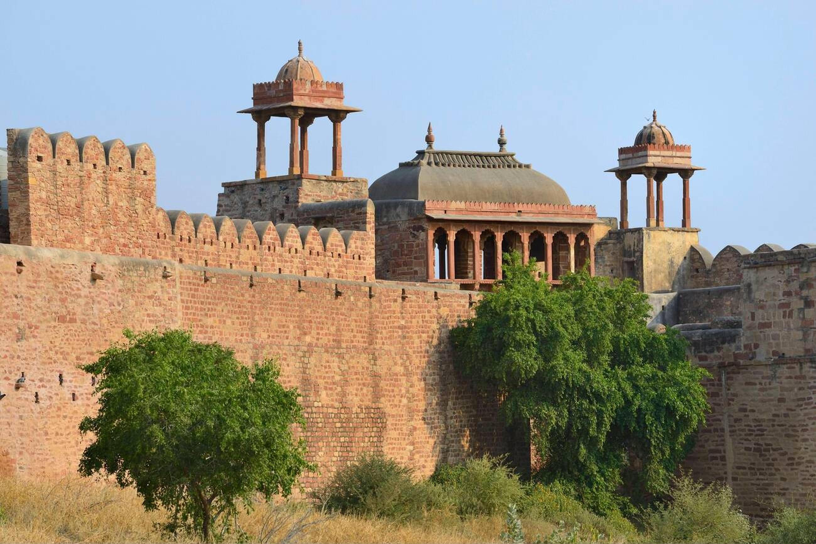 Relax in Scenic Lawns and Explore Sacred Spaces