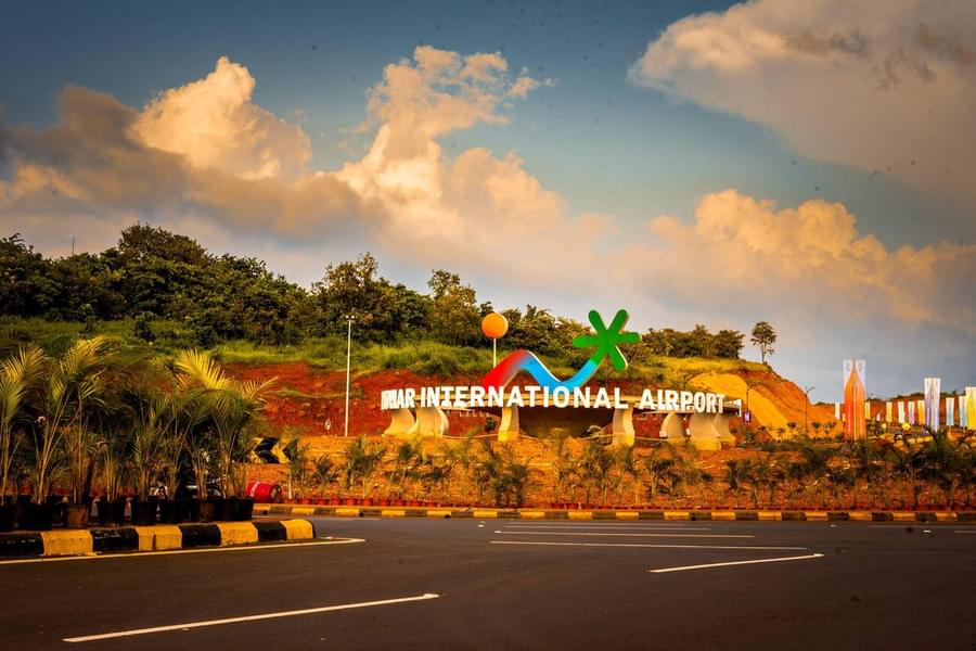 Mopa Airport Transfers Image