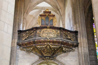 Enjoy a delightful day with your family and friends