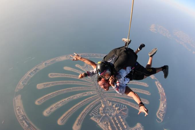 Skydiving the Palm Jumeriah