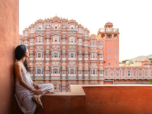 Behold the the intricate beauty of Hawa Mahal, a jewel of Jaipur