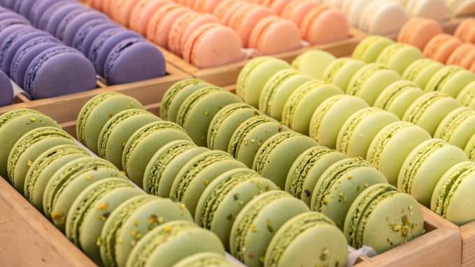 Macaroon Bar