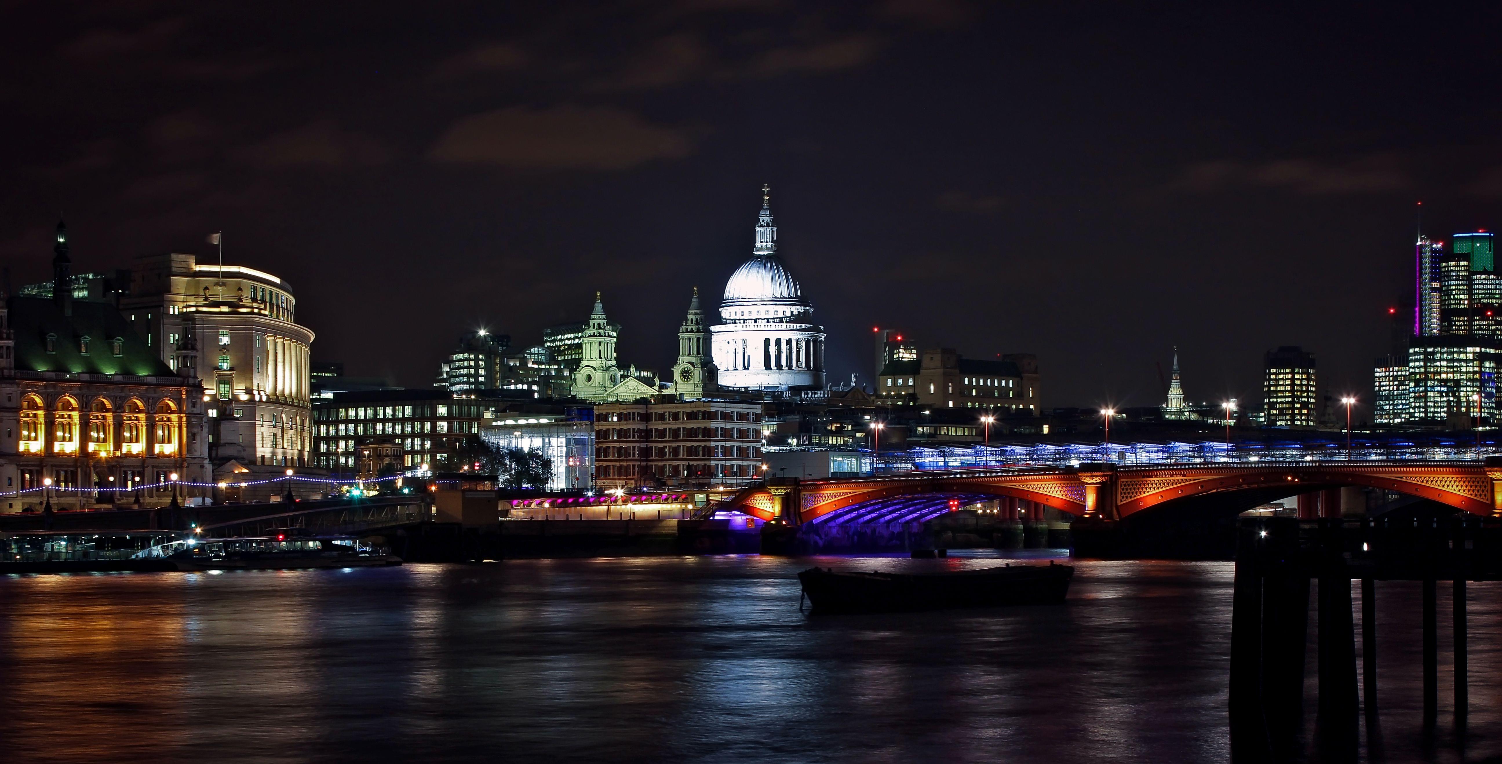 London Eye At Night  Witness The Night Lights Of The City