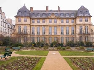 Know about the artistic brilliance of Picasso, as you visit the Picasso National Museum