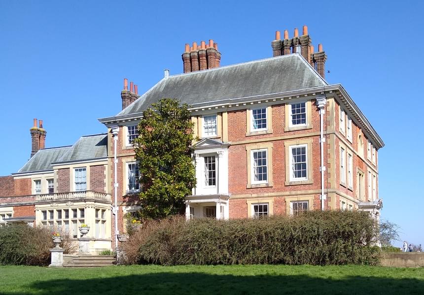 Explore Forty Hall Estate