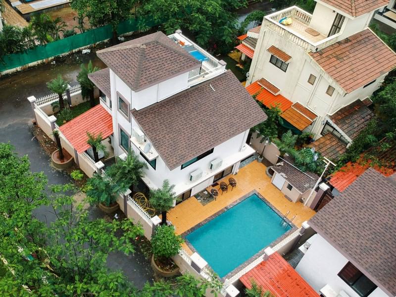 A Luxurious Villa Surrounded by Lush Greens of Lonavala Image
