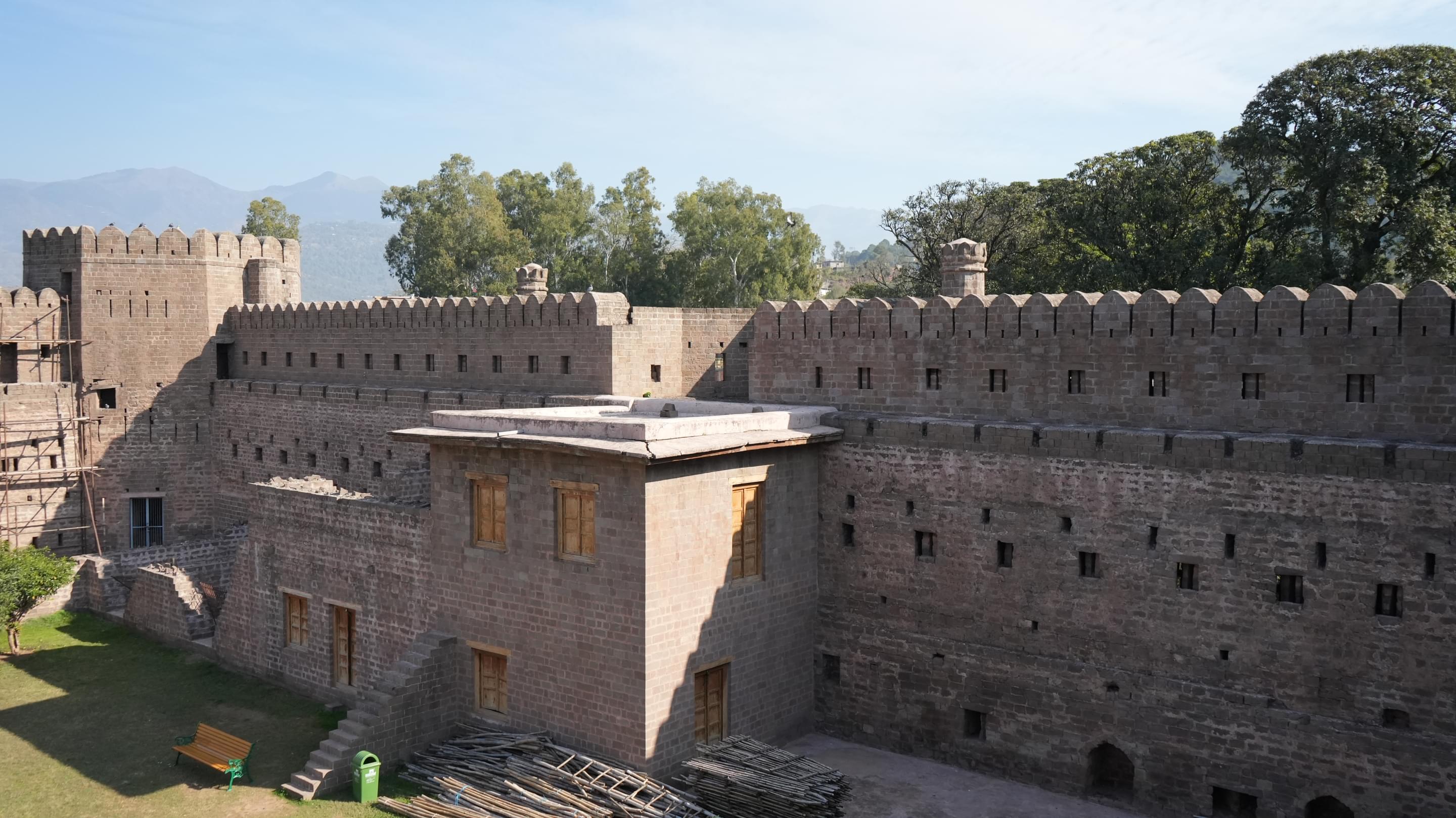 Ramnagar Fort Overview