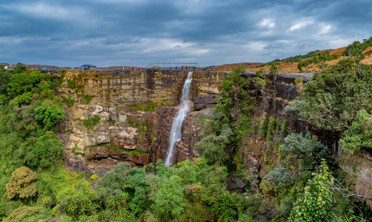 Dainthlen Falls