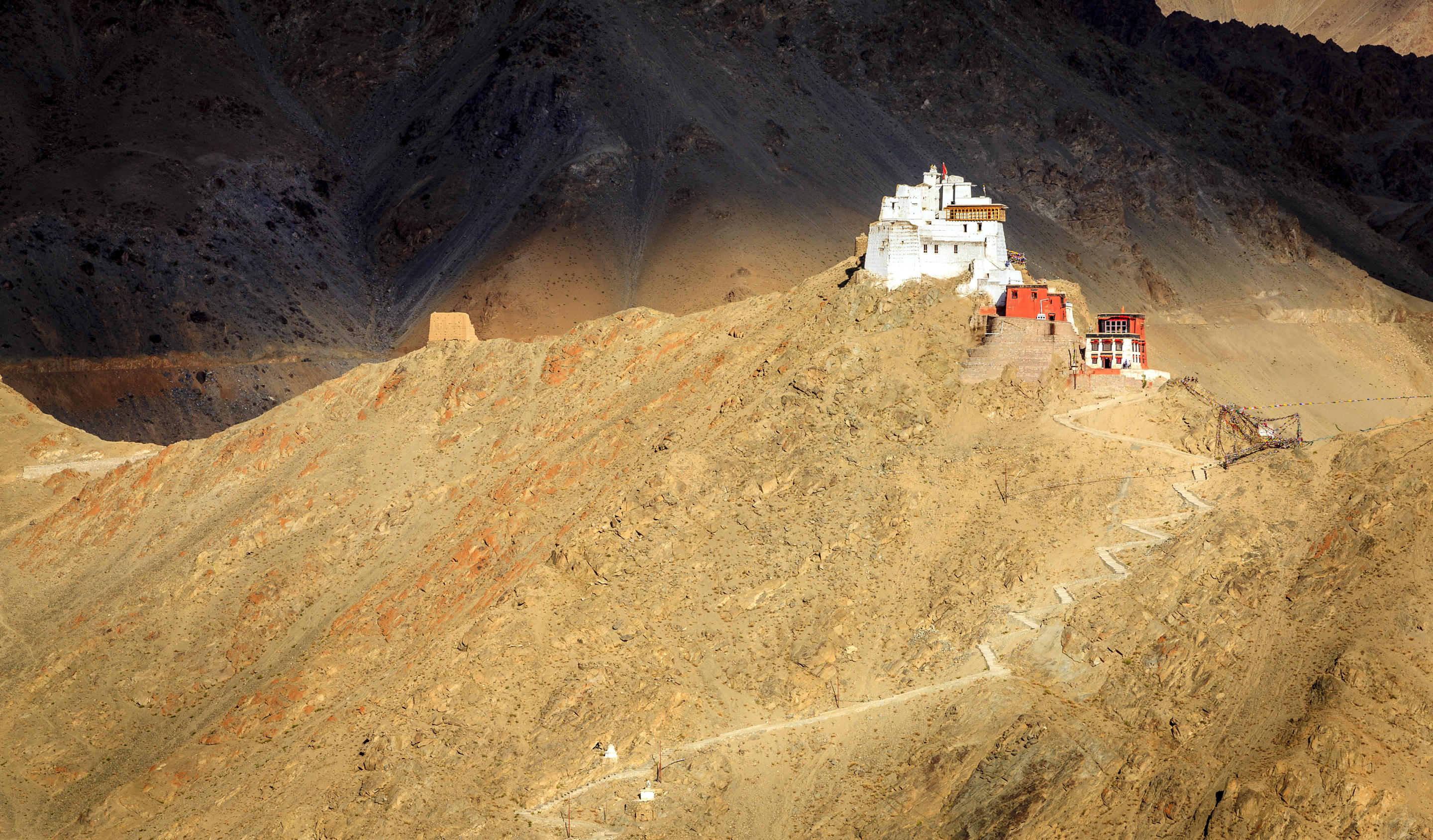 Wanla Gompa Overview