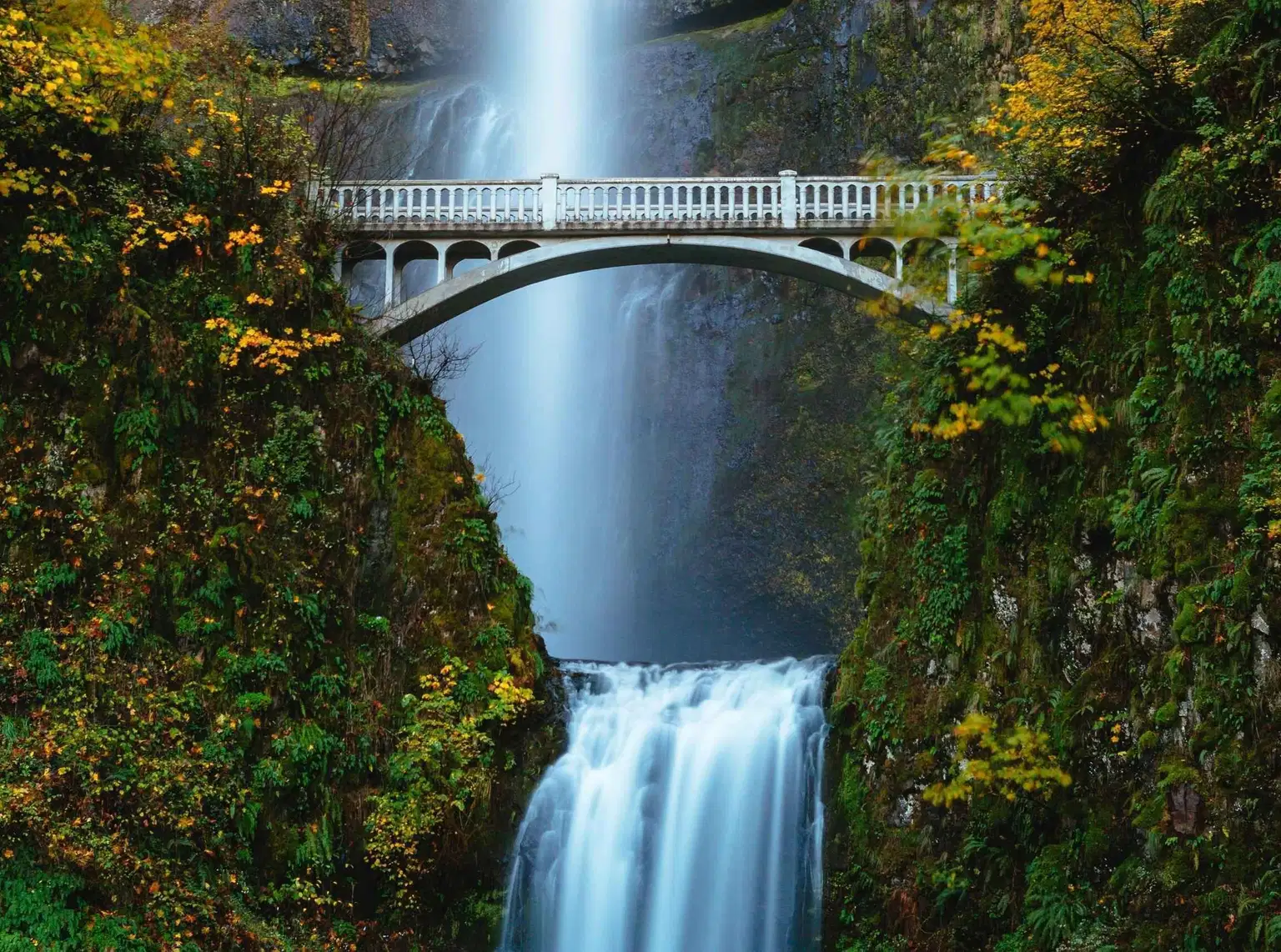 Columbia River Gorge Waterfall Tour, USA