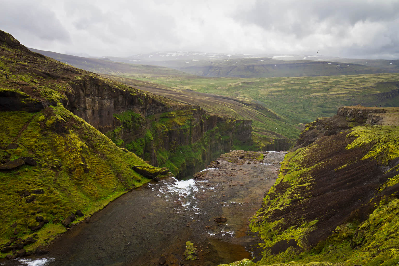 Explore the Walking Trails and Viewpoints