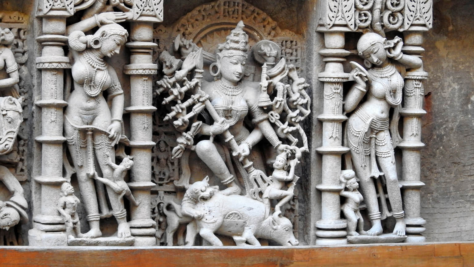 Mahishasura Rock, <em>Mahabalipuram</em>