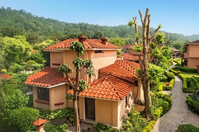 Situated along the Kosi River, in the lush green mountains