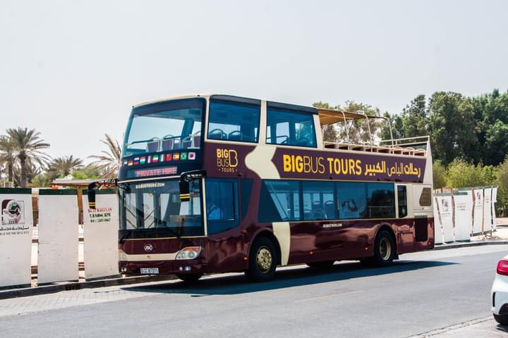 Hop-On And Hop-Off Dubai Tours