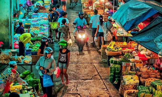 Flea Market Seminyak.jpg