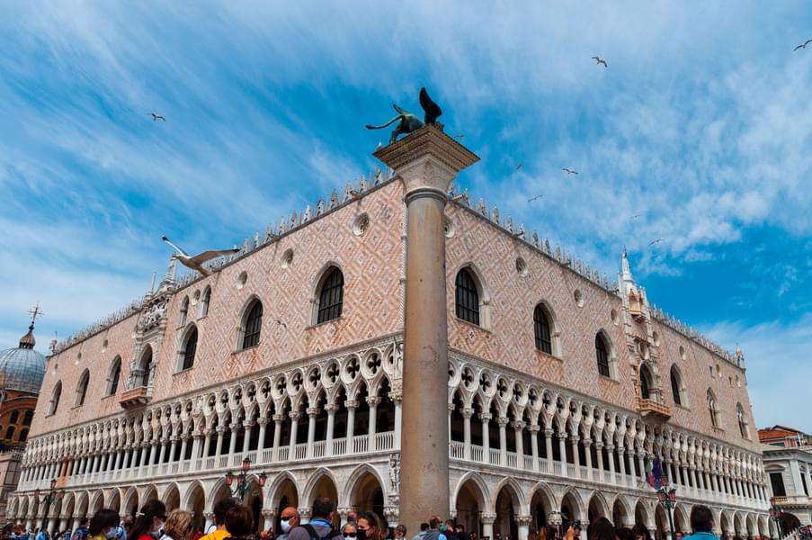 How to Reach Doge's Palace