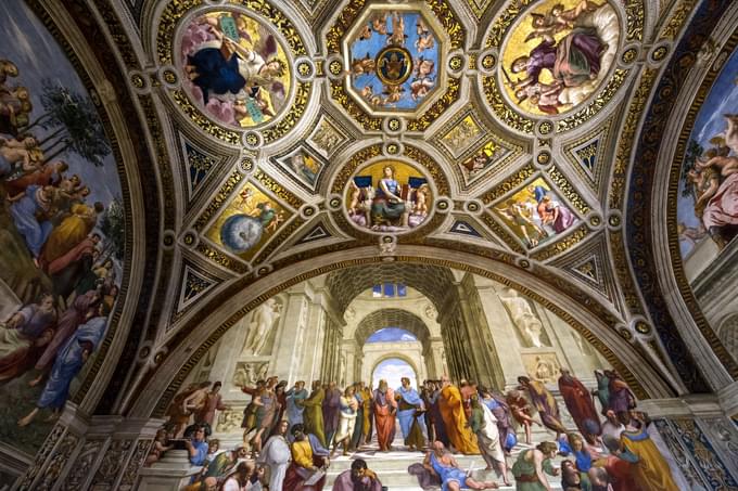  Inside Vatican Museums