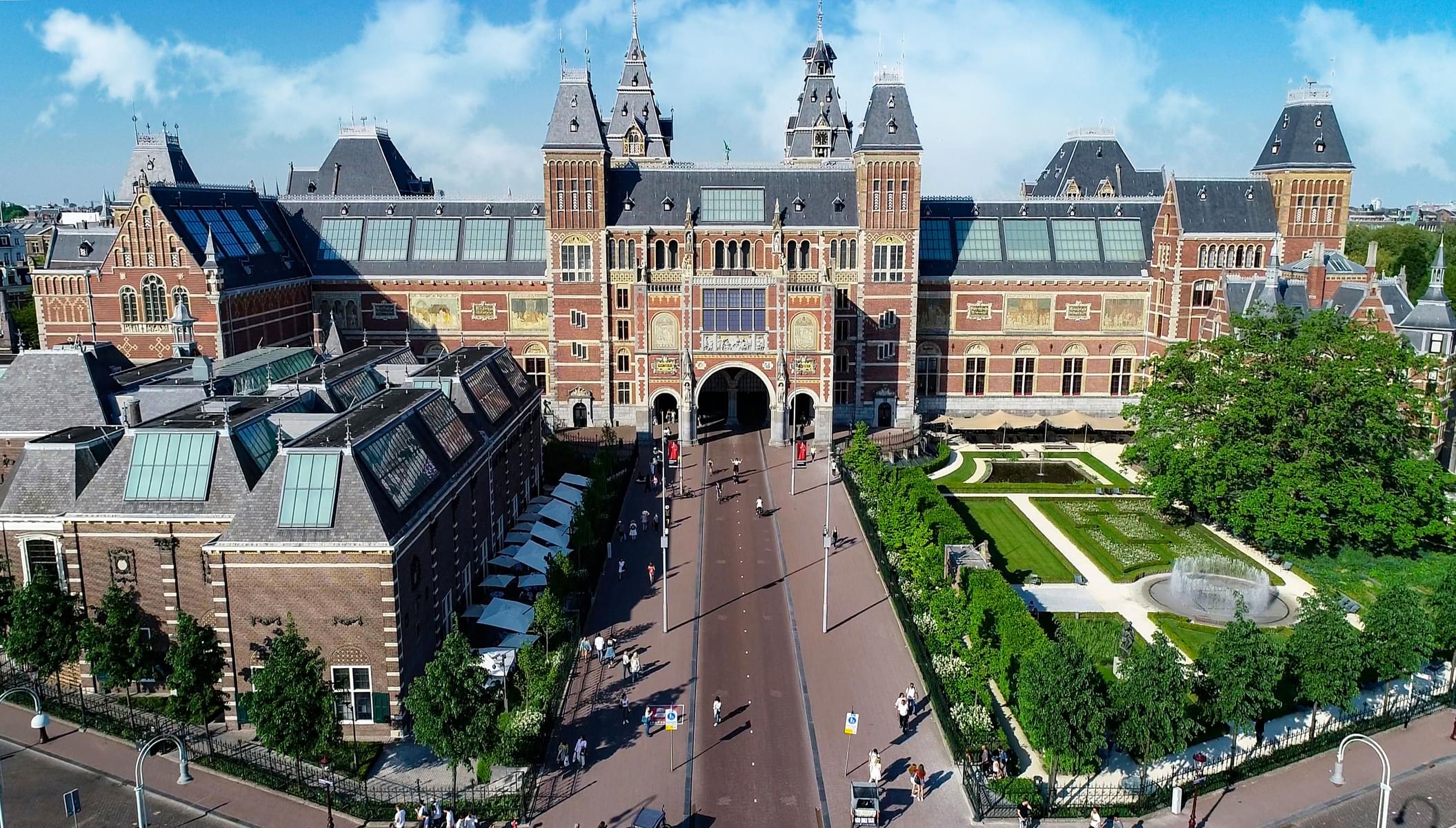 Discover the Dutch History At The Rijksmuseum