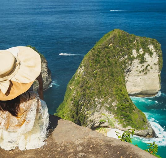 Girl at the Kelingking Beach, Nusa Penida