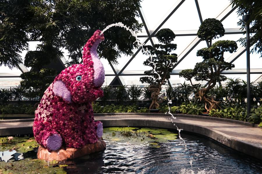 Be mesmerized by the Canopy Park’s elephant topiary