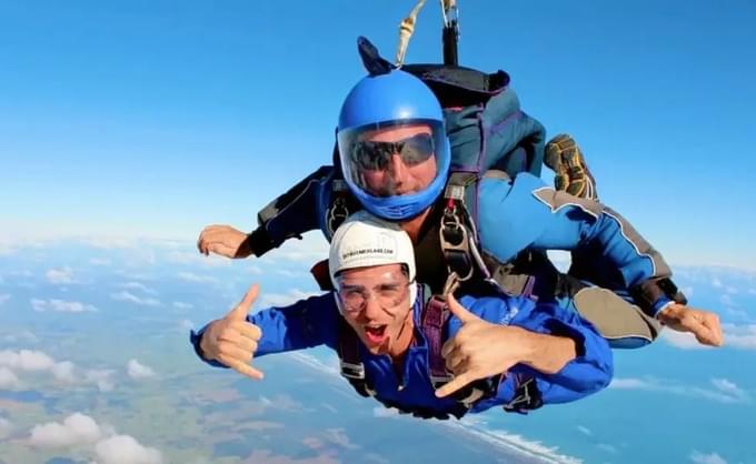 Skydive in Auckland