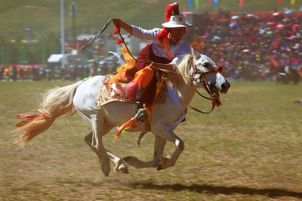 Yushu Horse Racing Festival